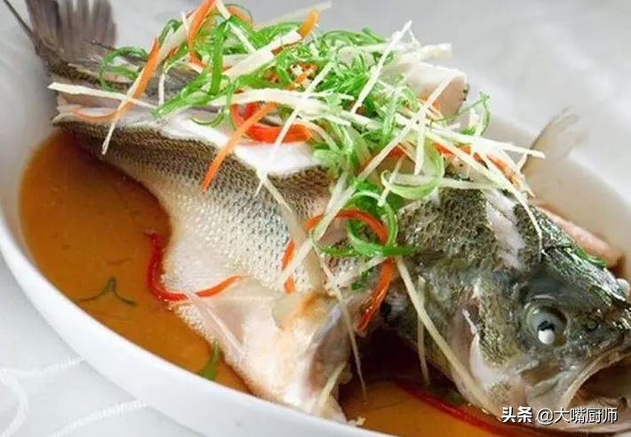清蒸鱼做法最正宗的做法 蒸什么鱼刺少又好吃-1