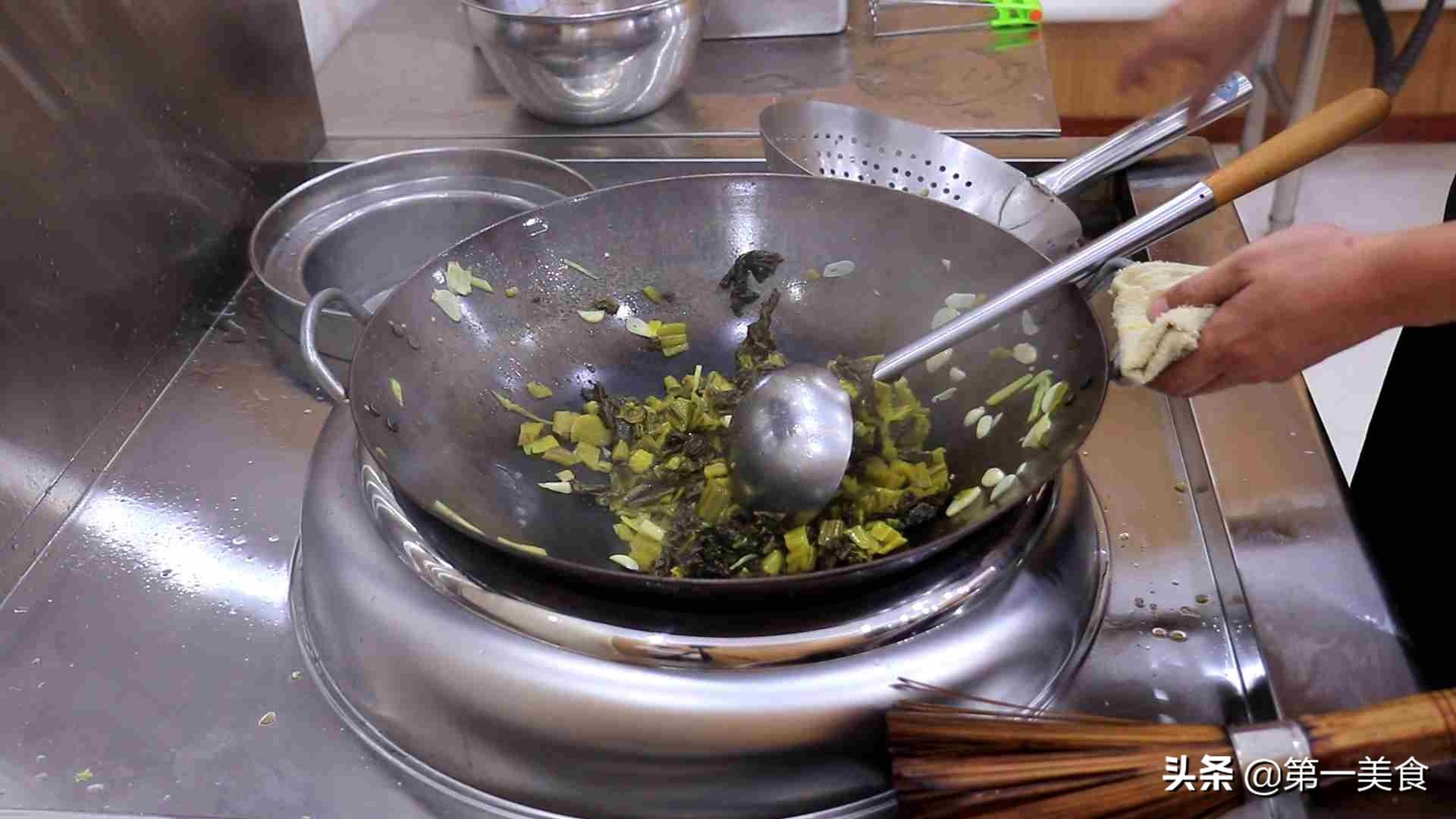 请教酸菜鱼的做法 怎样做酸菜鱼?-8