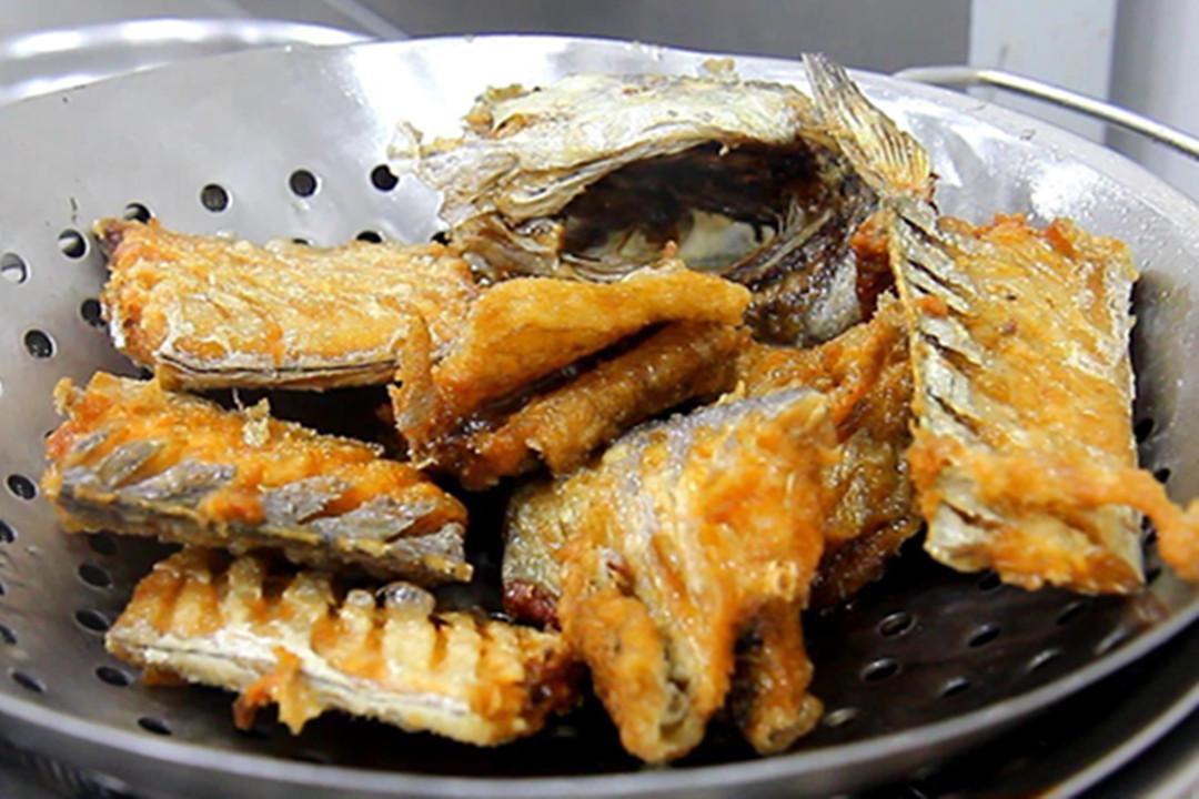 带鱼的做法油炸带鱼的做法（干炸带鱼的正确方法）-7