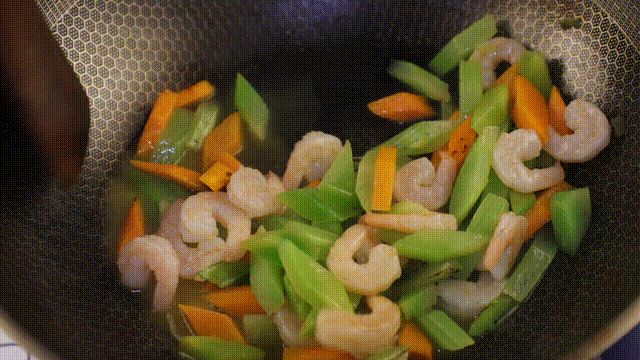 腰果虾仁怎么炒好吃 （腰果虾仁的制作方法）-8