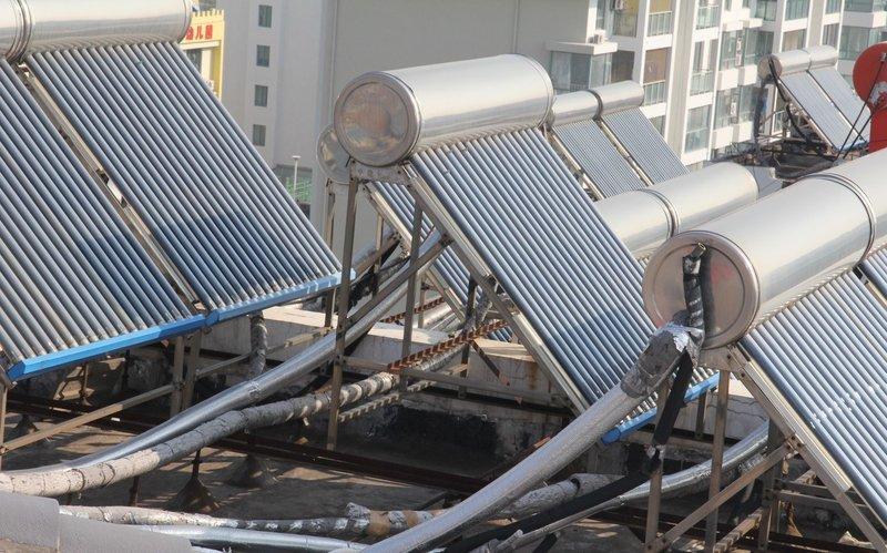 太阳能热水器好还是电热水器好？「常识」-5