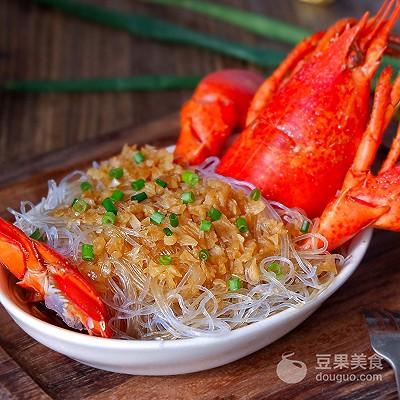 蒜蓉小龙虾配菜放什么好，蒜蓉粉丝蒸青龙虾的做法-12