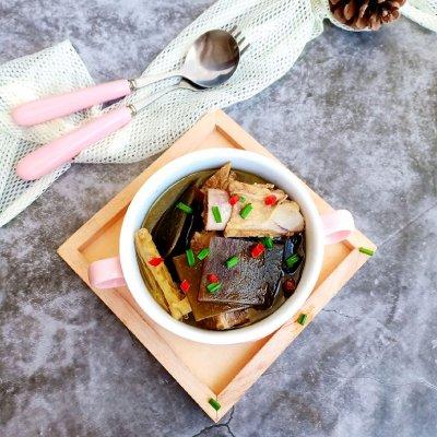 排骨海带汤怎么做好喝（排骨煮海带要煮多久）-9