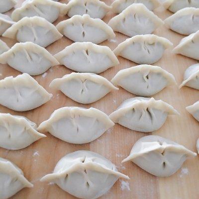 猪肉三鲜馅饺子的做法（肉三鲜虾仁饺子馅的做法）-14
