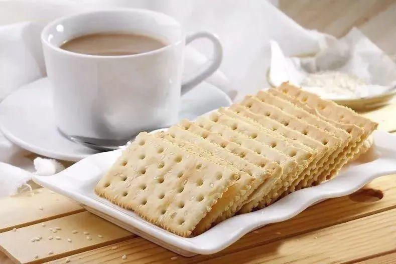 哪个牌子的苏打饼干好吃（上海苏打饼干哪家好）-6