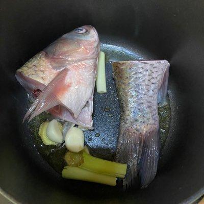 鱼头炖豆腐用什么豆腐 鱼头炖豆腐怎么做好吃？-5