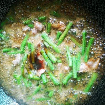 烧豇豆角的家常做法（烧豇豆角怎么做好吃）-6