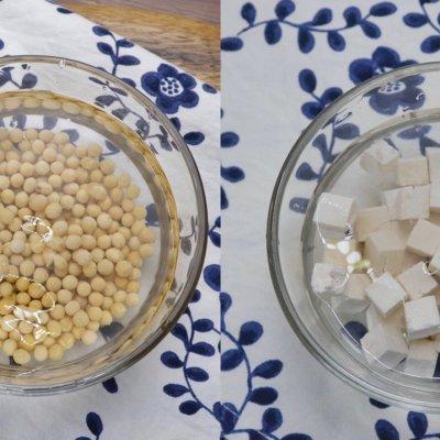 莲藕和什么煲汤好吃又营养（莲藕黄豆猪骨汤的做法）-3