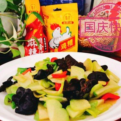 佛手瓜怎么做好吃又简单（凉拌佛手瓜需要焯水吗）-9