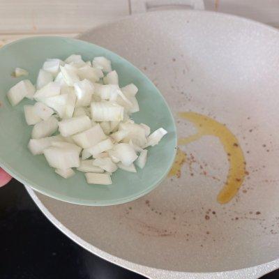 虾仁炒米饭怎么做好吃（虾仁炒饭的经典做法）-12