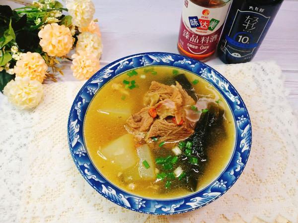 冬瓜海带排骨汤怎么炖最好喝_冬瓜海带骨头汤的做法-1