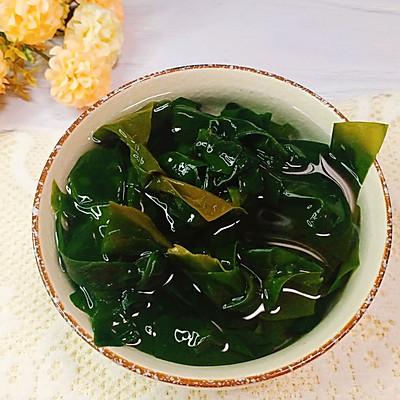 冬瓜海带排骨汤怎么炖最好喝_冬瓜海带骨头汤的做法-1