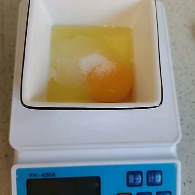 布丁怎么做简单又好吃（微波炉烤布丁要烤多久）-2