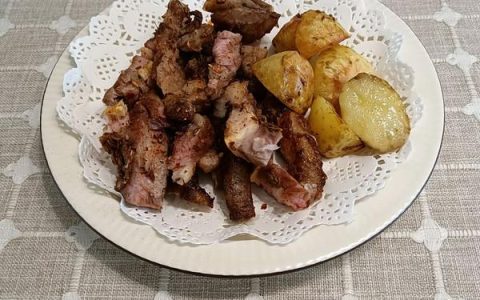 孜然羊肉的做法及配料 家常最简单孜然羊肉