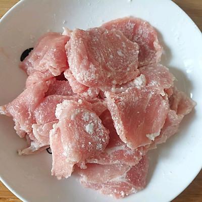 怎样做肉片才好吃_肉片汤的制作方法-3