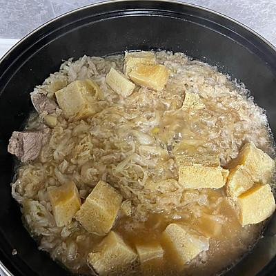 酸菜炖排骨的做法东北，酸菜炖排骨怎么炖好吃？-8