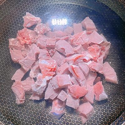 牛肉烧萝卜怎样烧好吃 牛肉烧萝卜怎么烧好吃-4