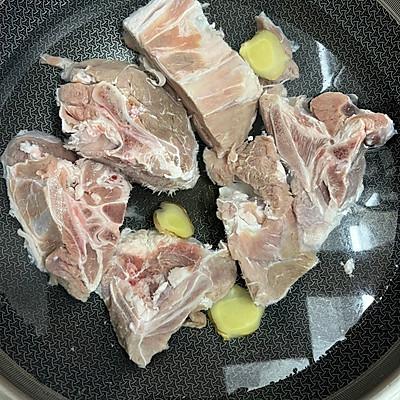 羊蝎子的家常做法简单，正宗老北京羊蝎子火锅-6