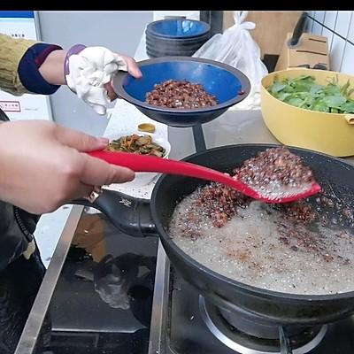 干拌面的做法及配料简单又好吃，菜拌面都炒什么菜-4