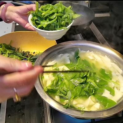 干拌面的做法及配料简单又好吃，菜拌面都炒什么菜-6