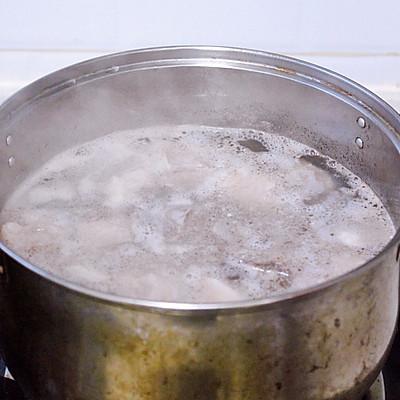羊排怎么炖好吃又烂没腥味又不油_家里炖羊排的正确方法-6