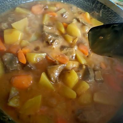 牛肉咖喱饭怎么做好吃 牛肉咖喱饭的家常做法-11