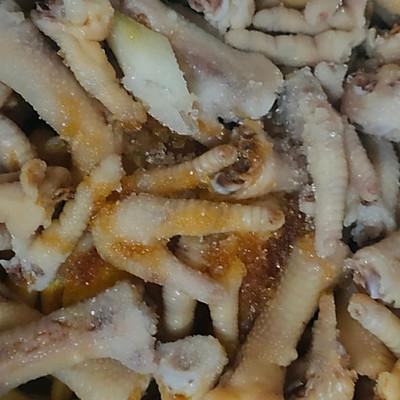 柠檬泡椒凤爪的制作方法和配料_柠檬味泡椒凤爪怎么做-1