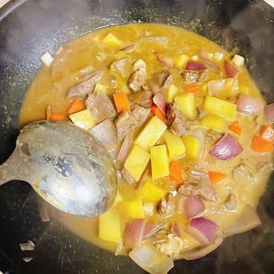 咖喱牛肉土豆饭的做法（咖喱牛肉饭怎么做好吃又烂）-1