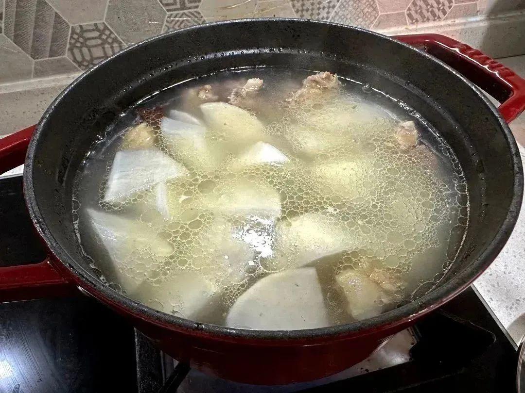 牛腩炖萝卜怎么做又烂又好吃_牛腩清炖萝卜的做法窍门-7