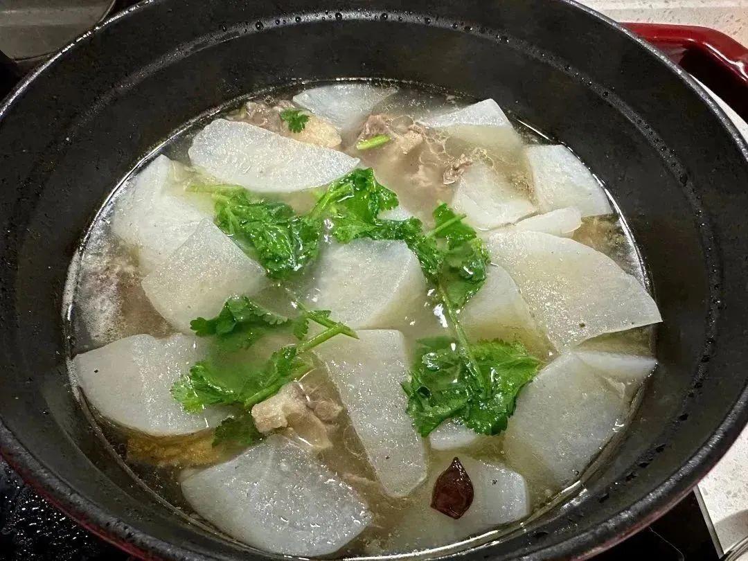 牛腩炖萝卜怎么做又烂又好吃_牛腩清炖萝卜的做法窍门-8