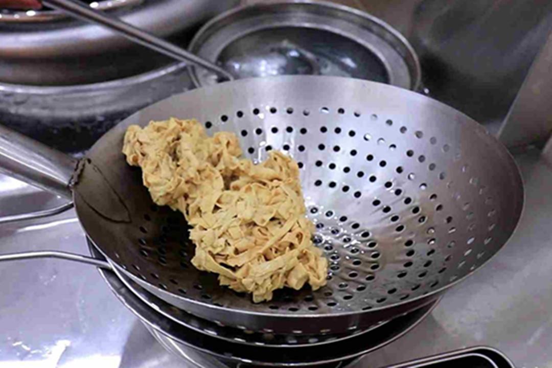 鸽子汤怎么炖小孩容易长高_鸽子炖什么长高最快-9