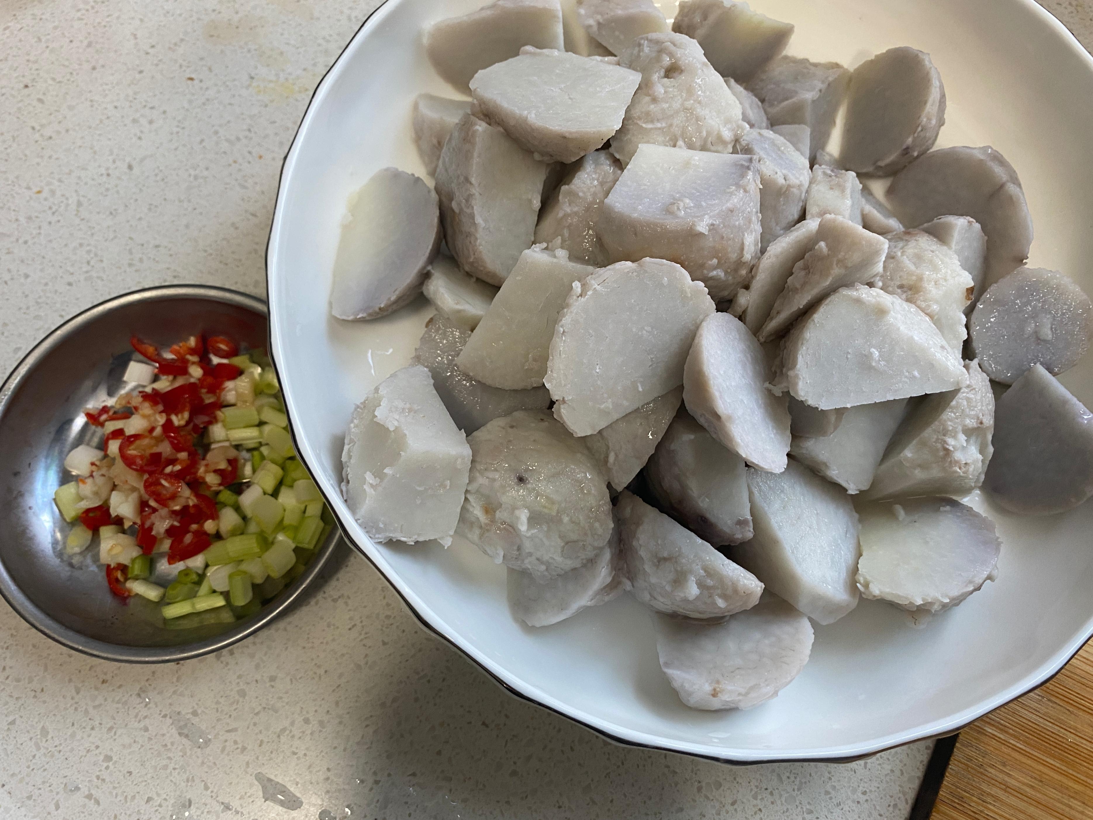 芋头怎样做好吃又简单（芋头的多种好吃做法）-10