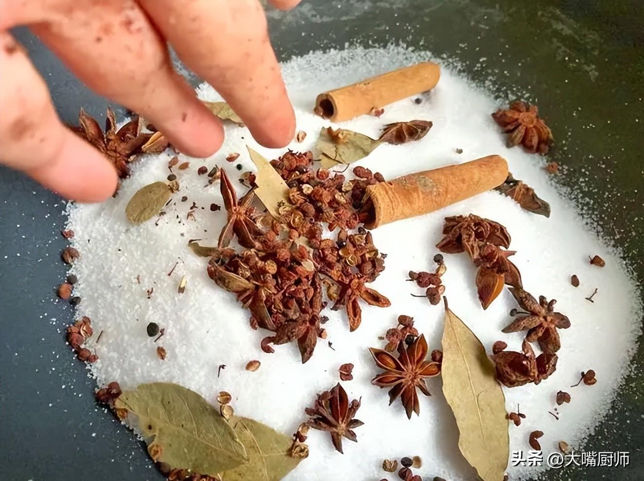 腊鱼的腌制过程（四川腊鱼的腌制方法）-7