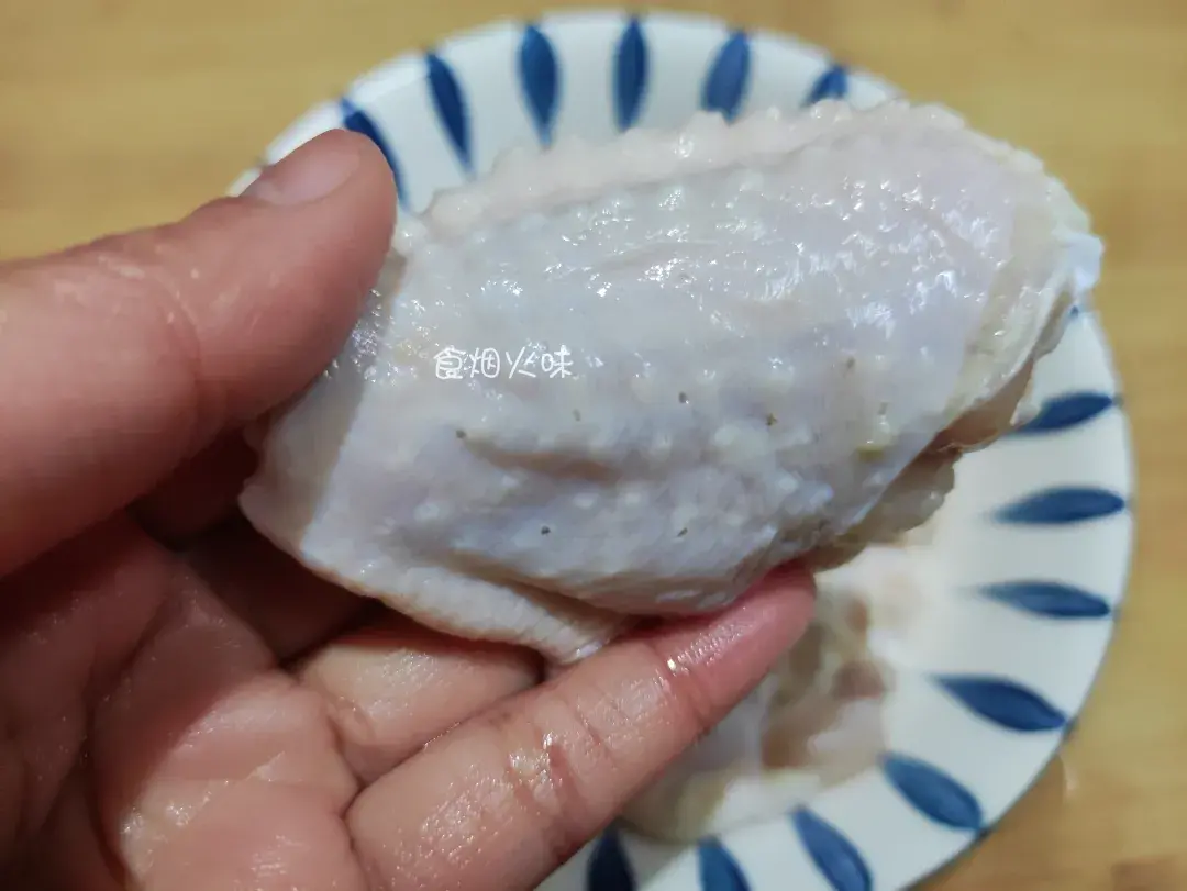 微波炉烤鸡翅怎么操作_微波炉烤鸡翅要几分钟-7