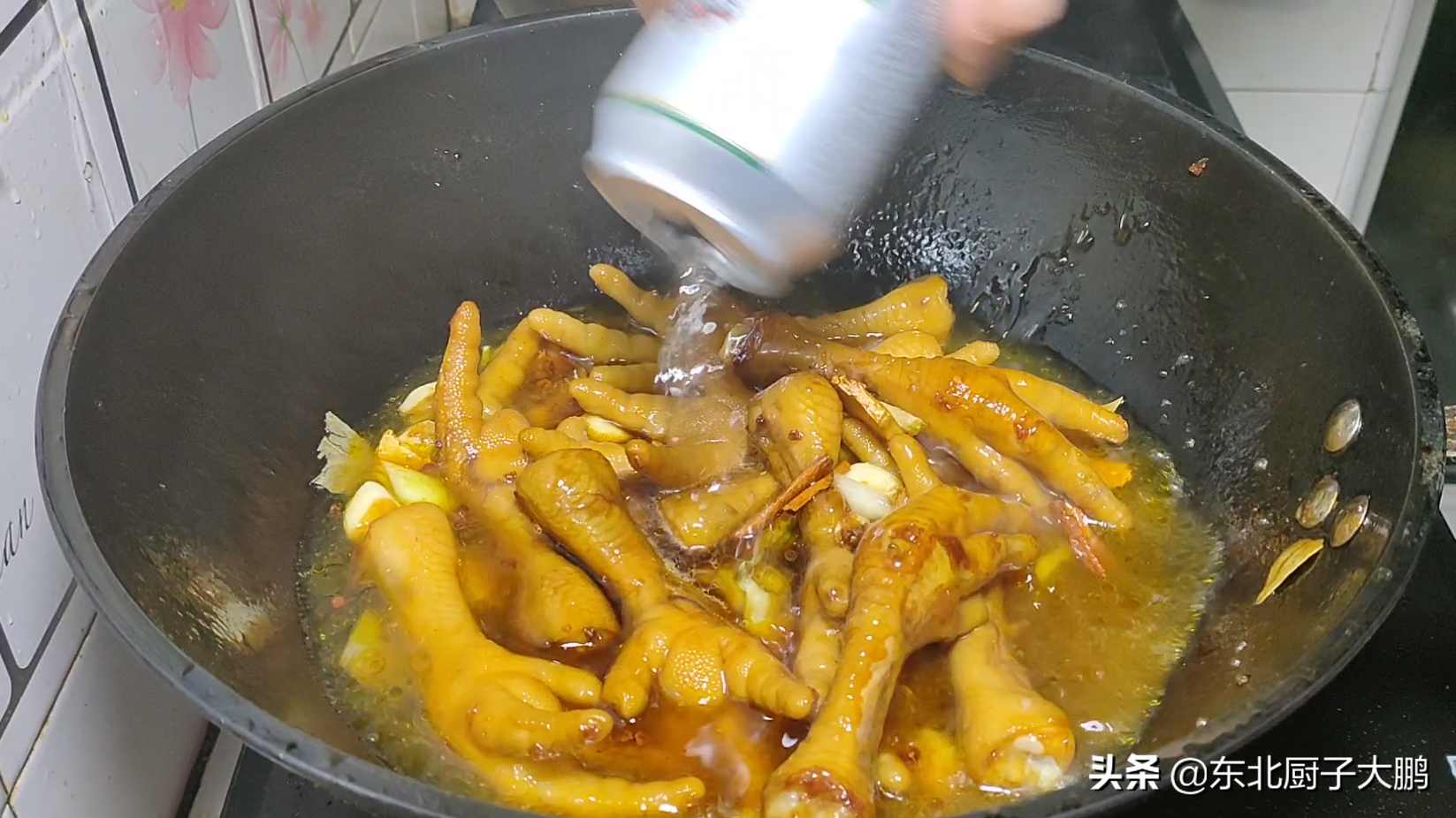 酱鸡爪子的做法和配料 鸡爪子不适合什么人吃？-11