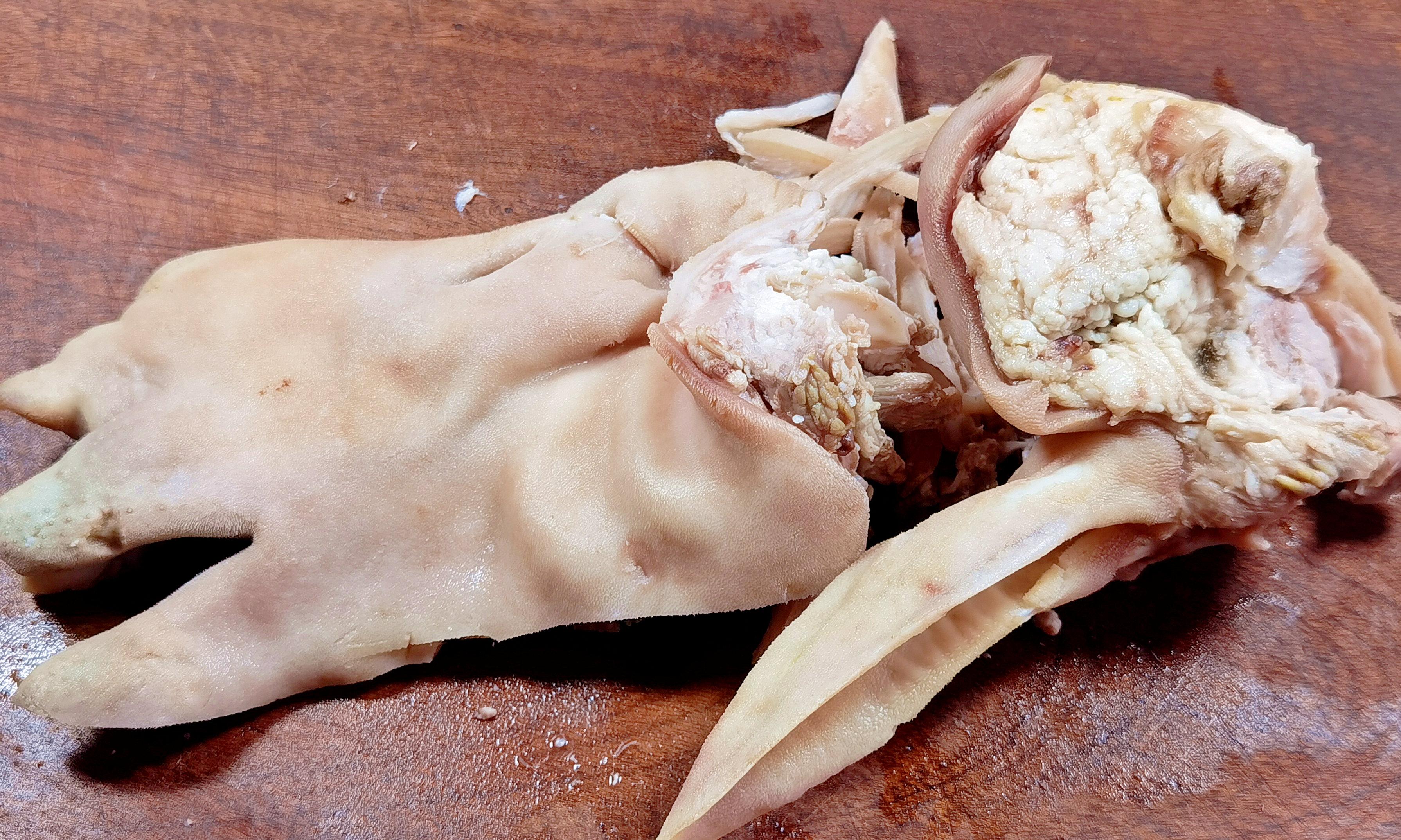 炖羊肉汤怎么炖好吃又烂无膻味（炖羊肉汤都放什么材料）-4