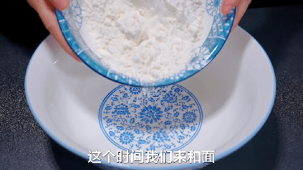 羊肉饺子的做法及配料 手工羊肉饺子多少钱一斤-3