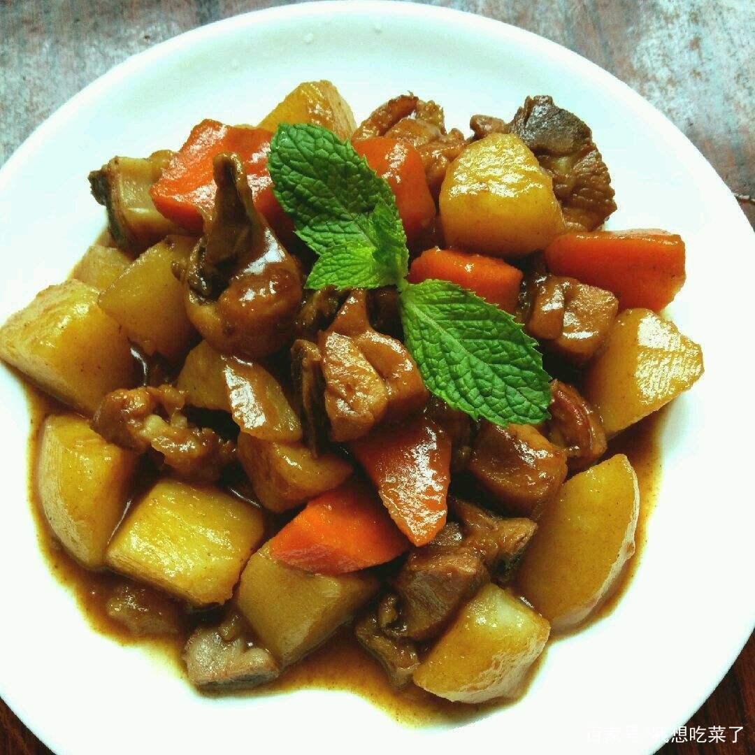 土豆烧鸡腿肉怎么做好吃（炒鱼片用什么配料）-2