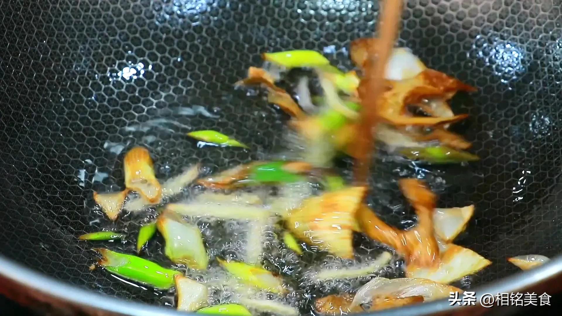 五香花生的做法和配料_五香咸干花生米的做法-20