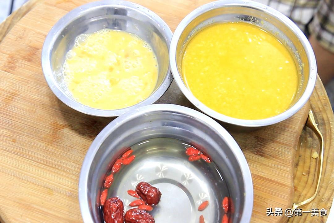 鸡蛋玉米羹的家常做法_饭店里的玉米羹咋做的-5