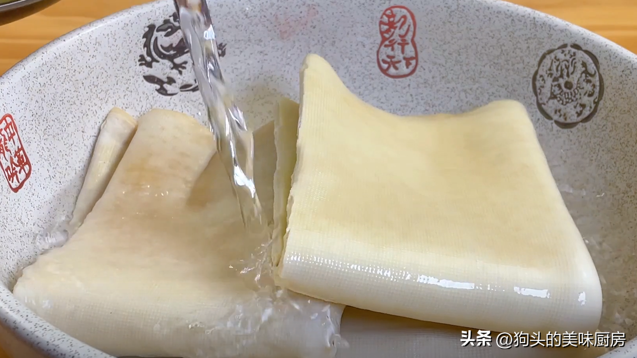 豆皮都有什么做法，干豆皮怎么凉拌好吃？-4