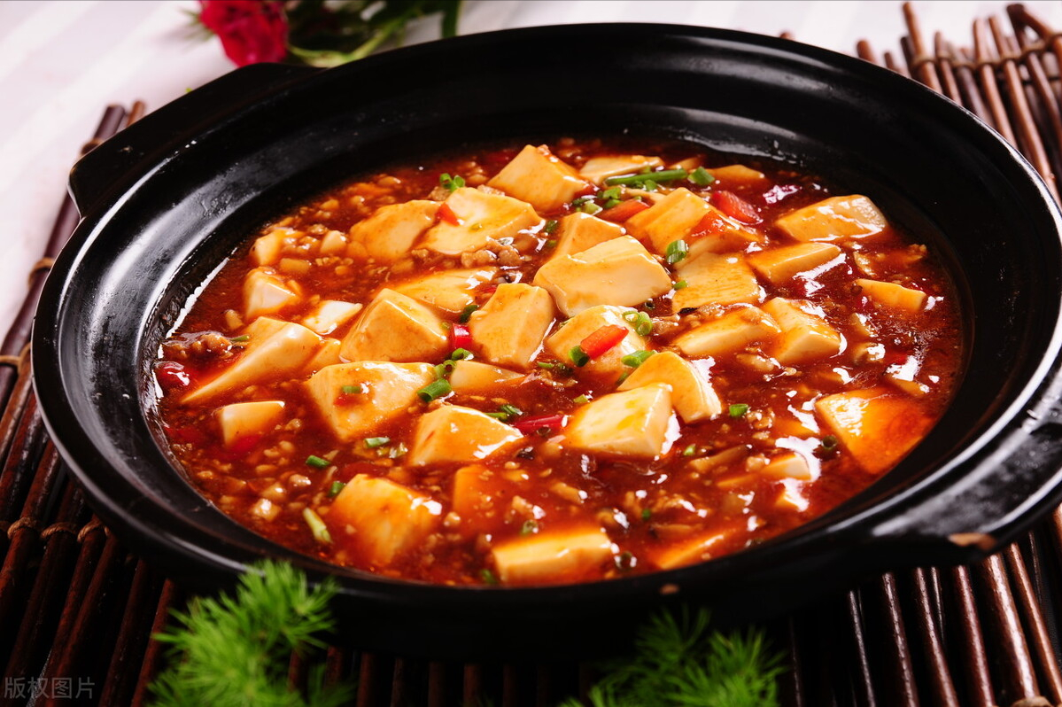 怎样做麻婆豆腐_麻婆豆腐的做法作文美食介绍-1