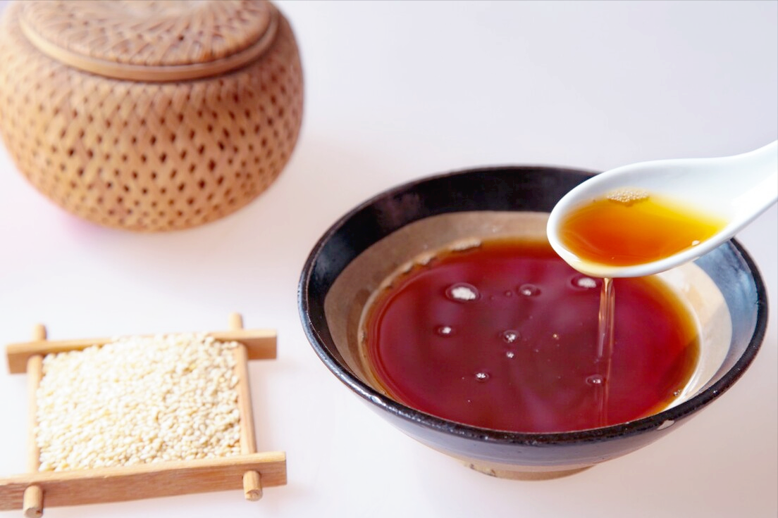 香菇鸡蛋饺子馅的做法（调饺子馅怎么调好吃又嫩）-6