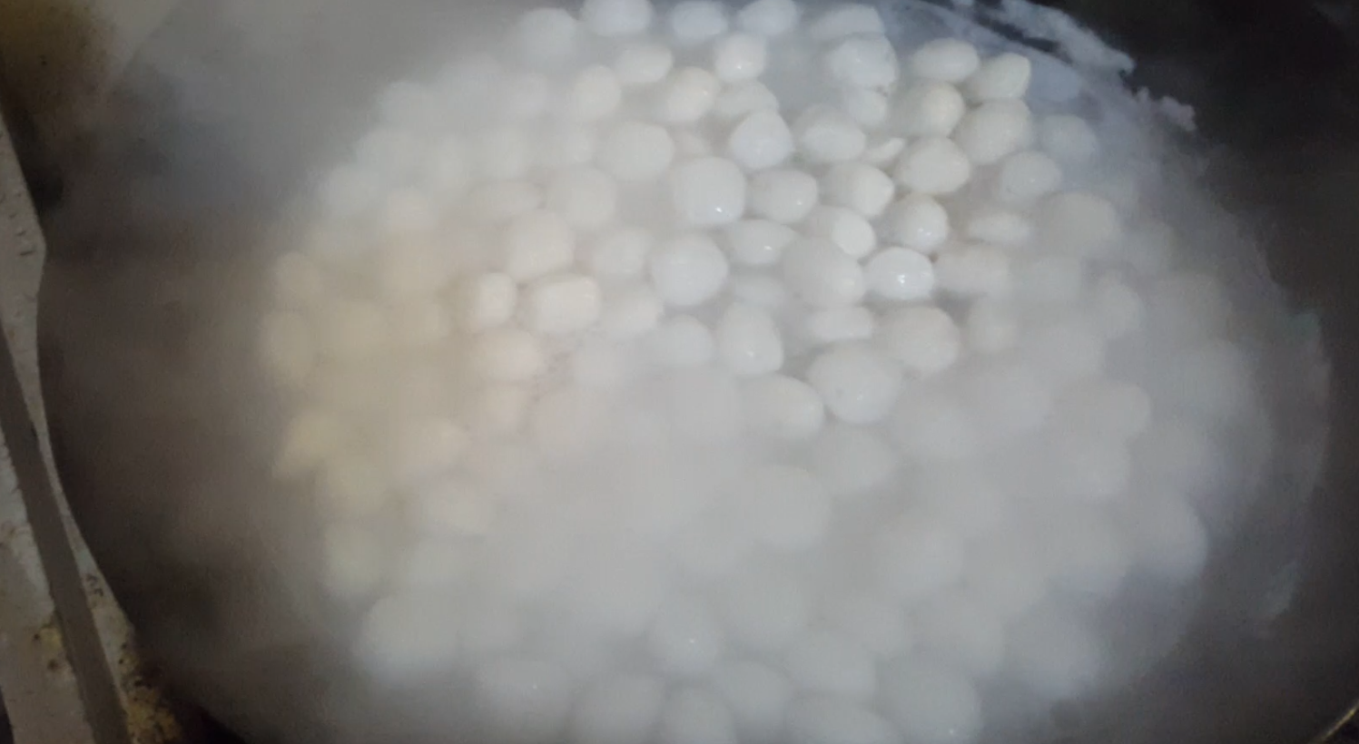 鱼丸的制作方法和配方_一斤鱼肉放多少淀粉做鱼丸-9