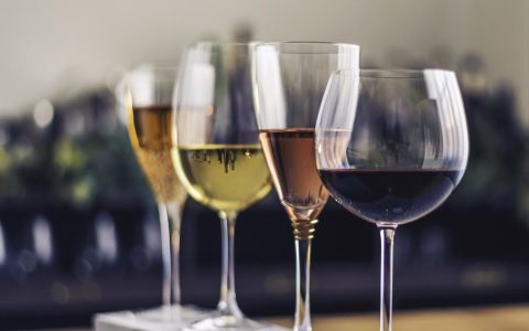 在家酿葡萄酒详细过程_如何自己酿葡萄酒
