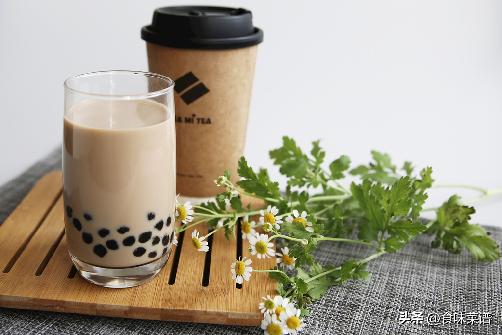 怎样做奶茶简单又好喝（奶茶做法和配料）-2