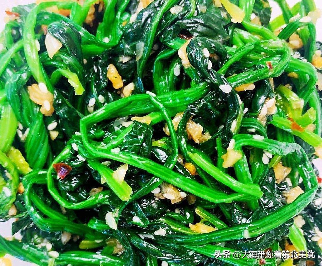 清炒菠菜怎么做好吃（焯菠菜的正确做法）-11