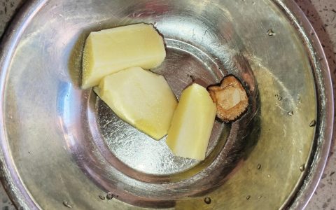 电压力锅炖鸡多少分钟（电压力锅炖老母鸡炖不烂）