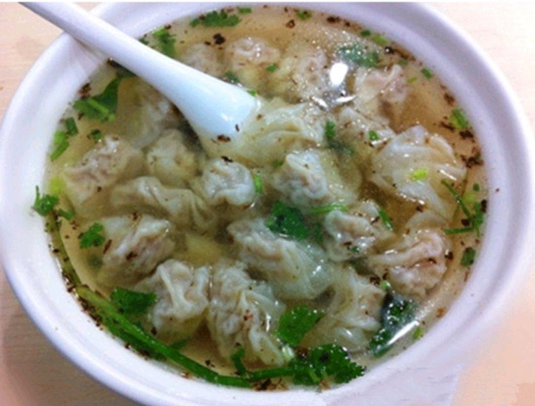 千里香馄饨黑料油熬制方法（千里香馄纯黑葱油配料）-8