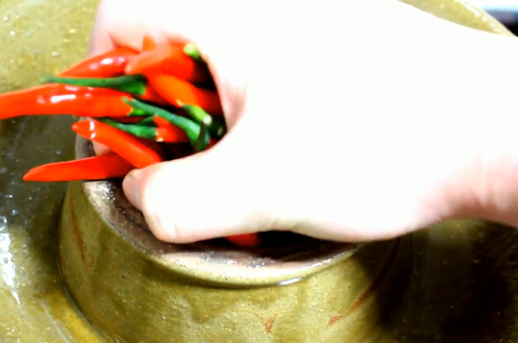四川泡菜的做法 泡菜怎么泡又脆又好吃？-4